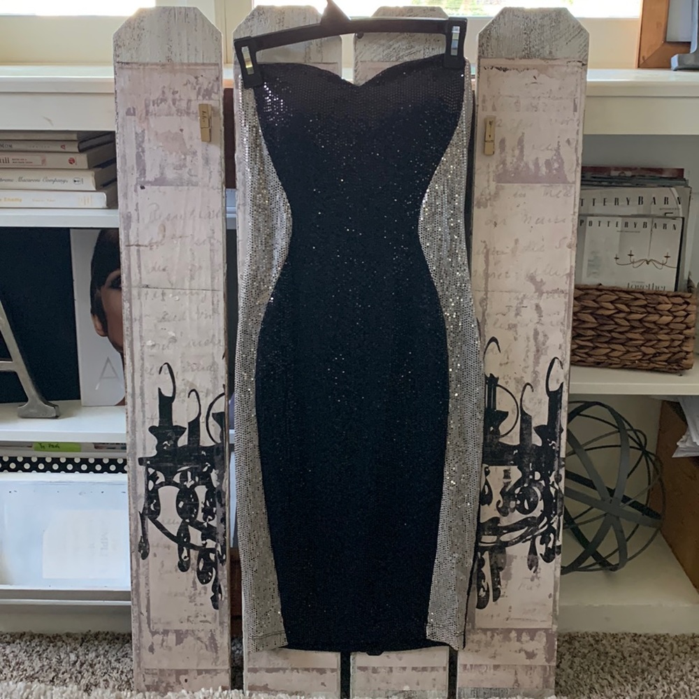 Sequins colorblocked strapless dress. Size small.